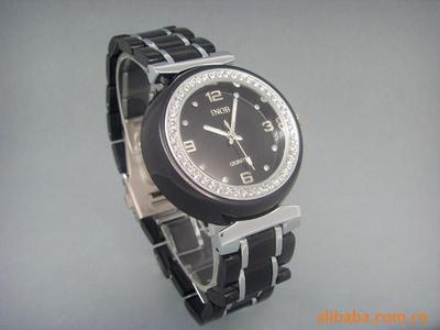 精工智造，商務典范 探索優質金屬皮帶石英商務表的魅力與選擇